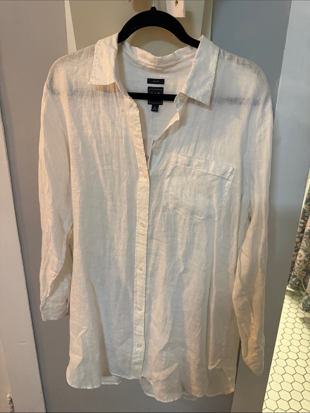 GAP women’s  Button-Down Linen Shirt size XL NWT